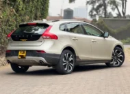 2017 Volvo V40 T5 AWD Cross Country