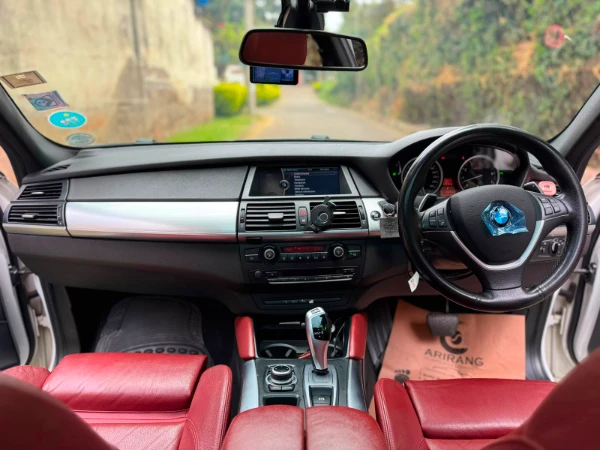 2013 BMW X6 Sunroof