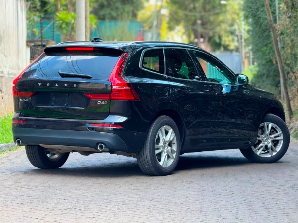 2019 Volvo XC60 D4 AWD