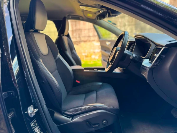 2019 Volvo XC60 D4 AWD