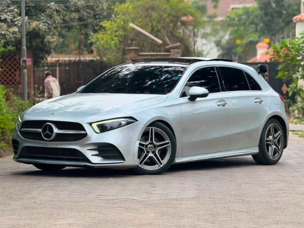 2018 Mercedes Benz A180 AMG Sunroof