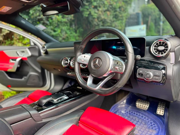 2018 Mercedes Benz A180 AMG Sunroof