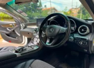 2016 Mercedes Benz C200 Leather