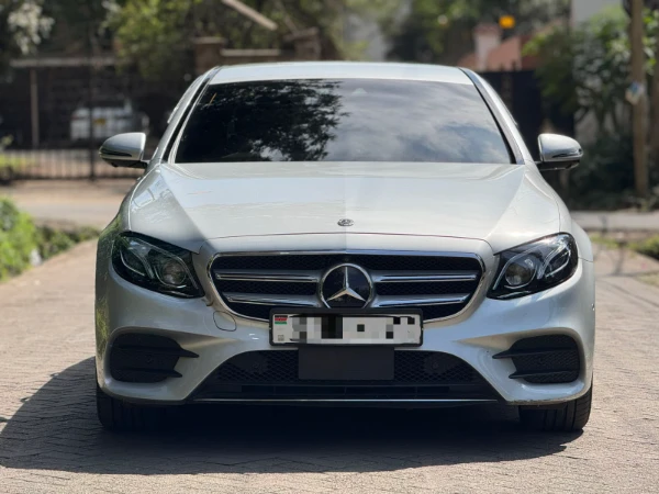 2019 Mercedes Benz E350e Low Mileage