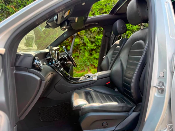 2017 Mercedes Benz GLC220d 4Matic
