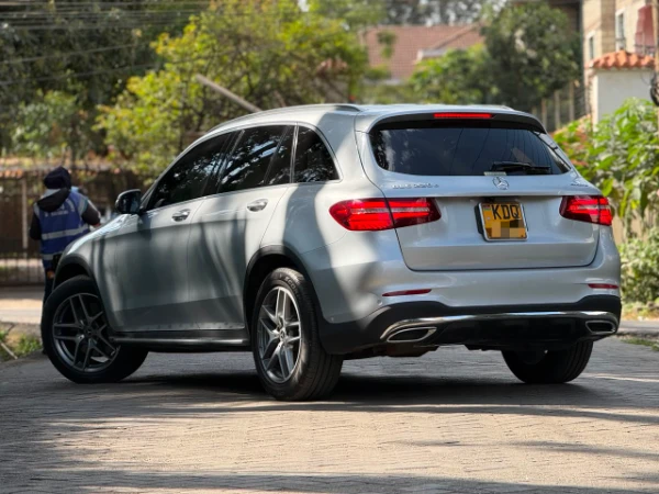 2017 Mercedes Benz GLC220d 4Matic