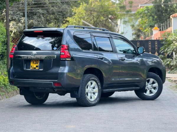 2014 Toyota Landcruiser Prado TX