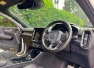 2019 Volvo XC40 T4 R Design