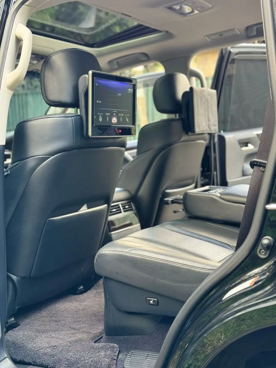 2018 Lexus LX570 Fully Loaded Sunroof
