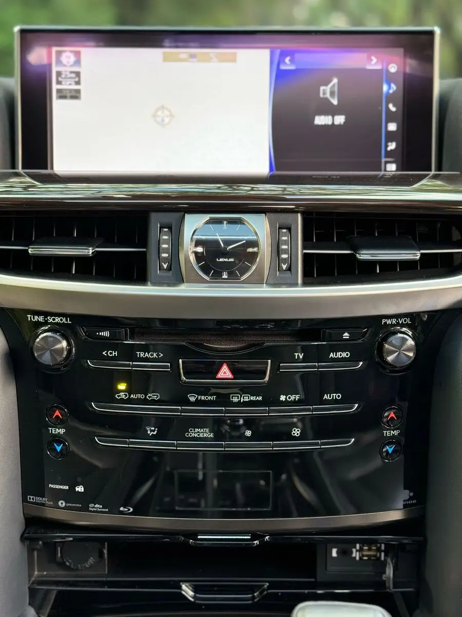 2018 Lexus LX570 Fully Loaded Sunroof