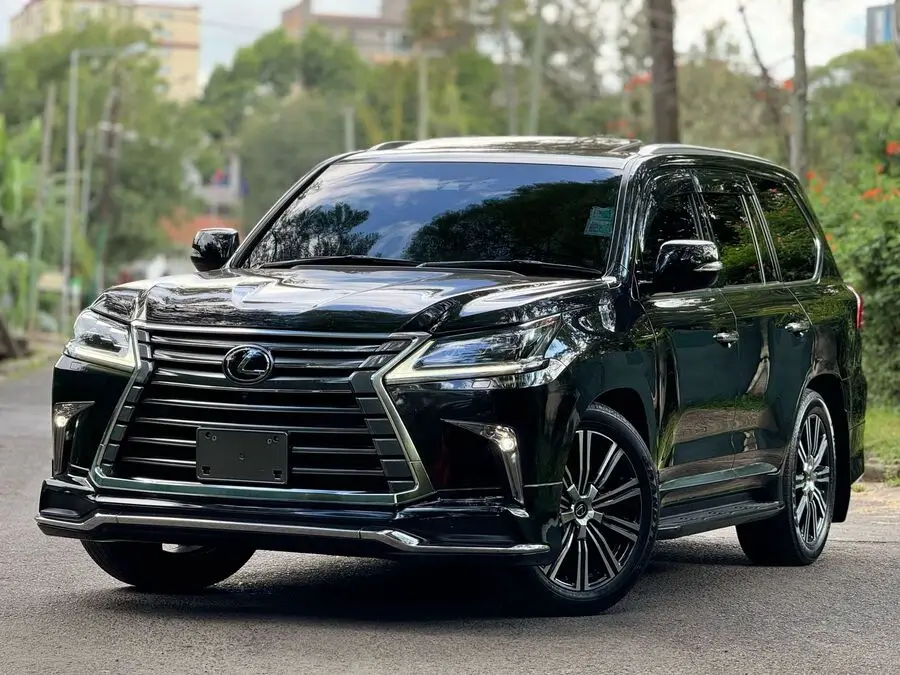 2018 Lexus LX570 Fully Loaded Sunroof