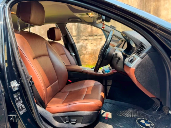 2010 BMW 525d