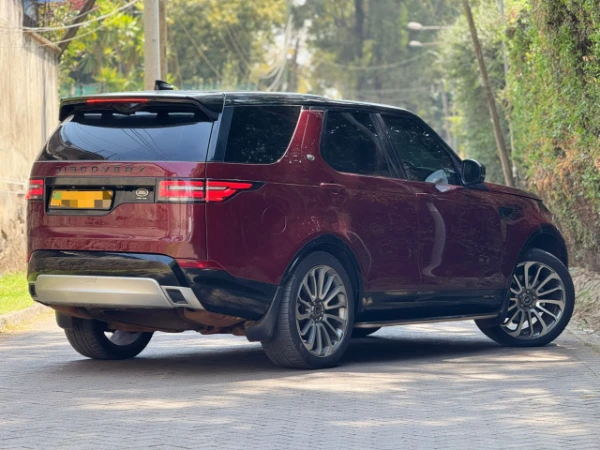 2019 Land Rover Discovery HSE TD6 Sunroof