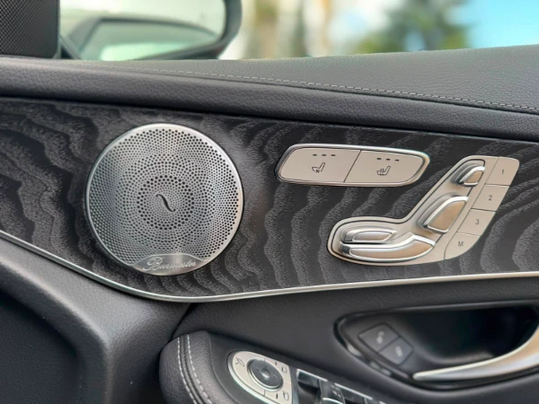 2019 Mercedes Benz GLC220d 4Matic Fully Loaded