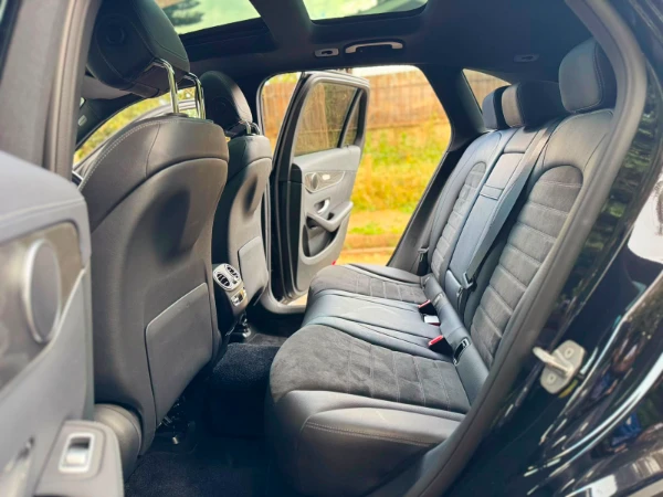 2020 Mercedes Benz GLC220d 4MATIC Sunroof
