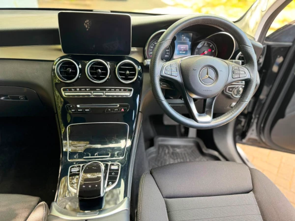 2019 Mercedes Benz GLC220d