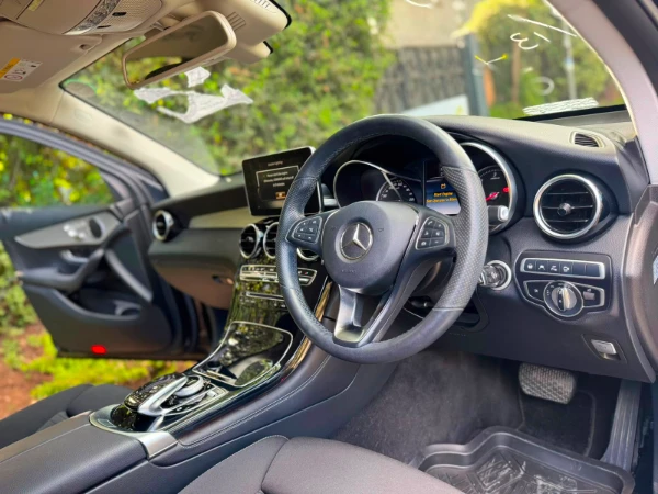 2019 Mercedes Benz GLC220d