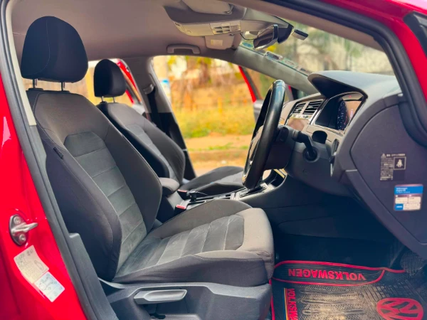 2019 Volkswagen Golf