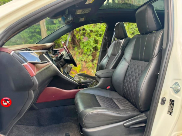 2016 Toyota Harrier Sunroof