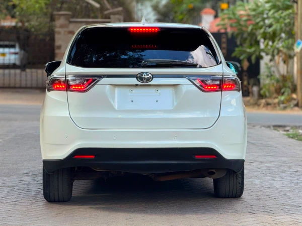 2016 Toyota Harrier Sunroof