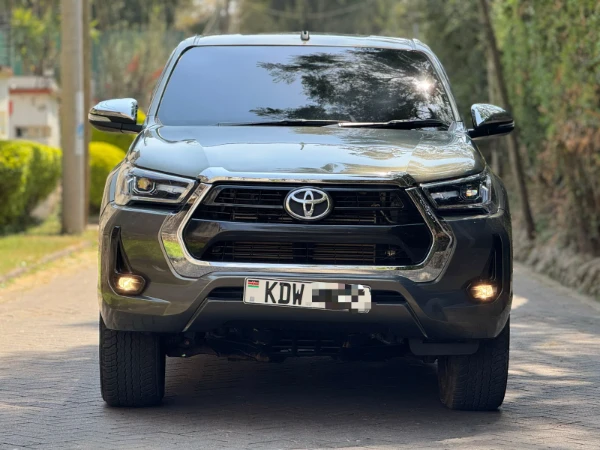 2025 Toyota Hilux Low Mileage