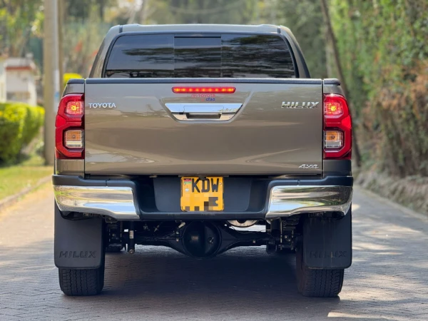 2025 Toyota Hilux Low Mileage