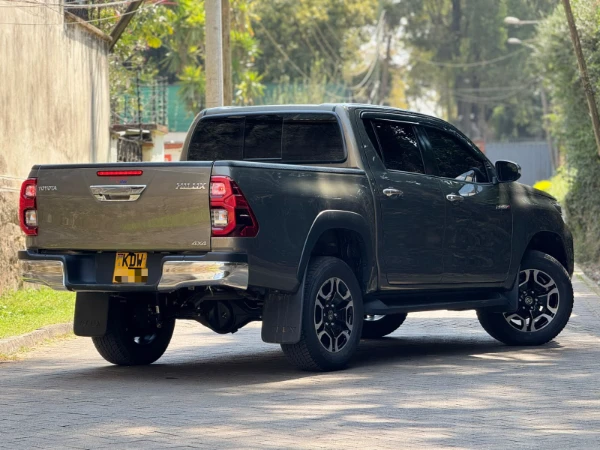 2025 Toyota Hilux Low Mileage