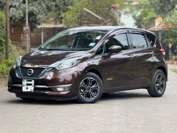 2018 Nissan Note E-Power Hybrid Medalist