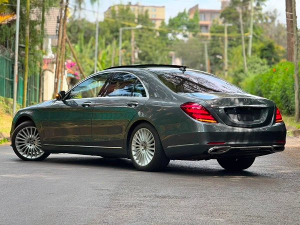2018 Mercedes Benz S450 Sunroof