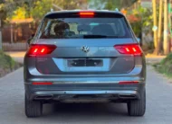 2019 Volkswagen Tiguan 330 TSI 4Motion Sunroof