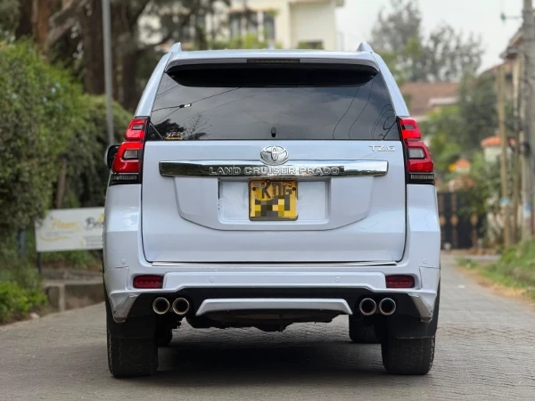 2015 Toyota LandCruiser Prado TZG Sunroof