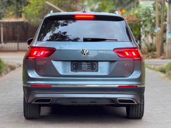 2021 Volkswagen Tiguan AllSpace Sunroof