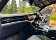 2020 Volkswagen Touareg Sunroof