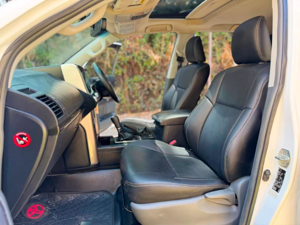 2011 Toyota LandCruiser Prado TX Sunroof