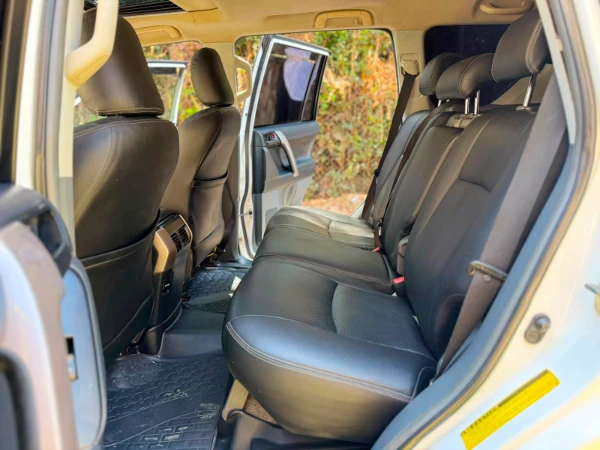 2011 Toyota LandCruiser Prado TX Sunroof