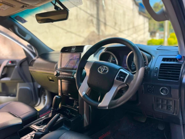 2011 Toyota LandCruiser Prado TX Sunroof