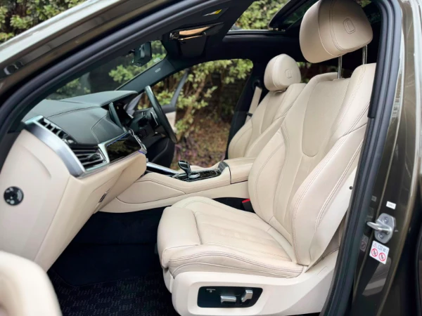 2020 BMW X6 xDrive 35D Sunroof