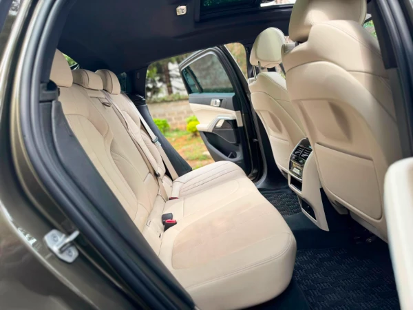2020 BMW X6 xDrive 35D Sunroof