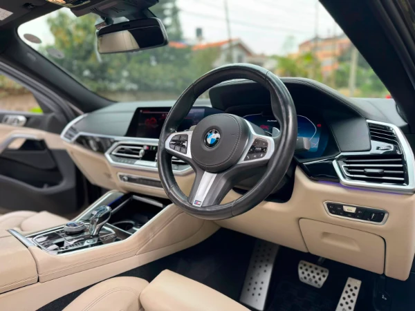 2020 BMW X6 xDrive 35D Sunroof