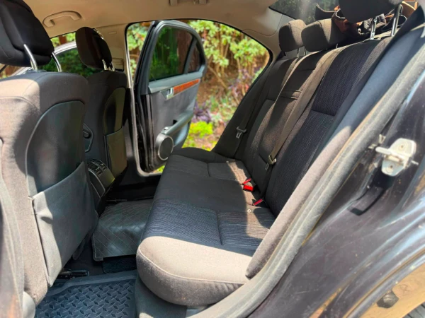 2009 Mercedes Benz C200