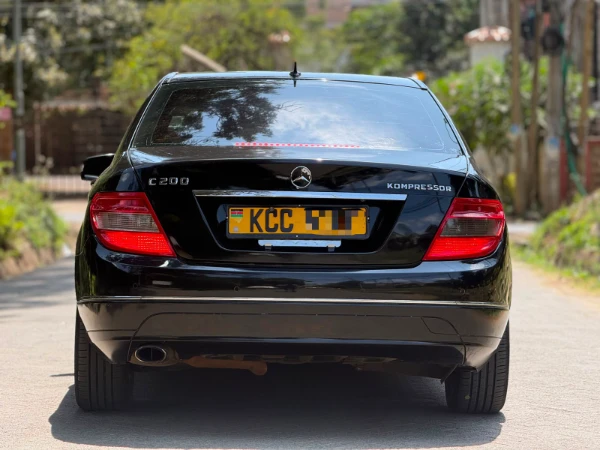 2009 Mercedes Benz C200