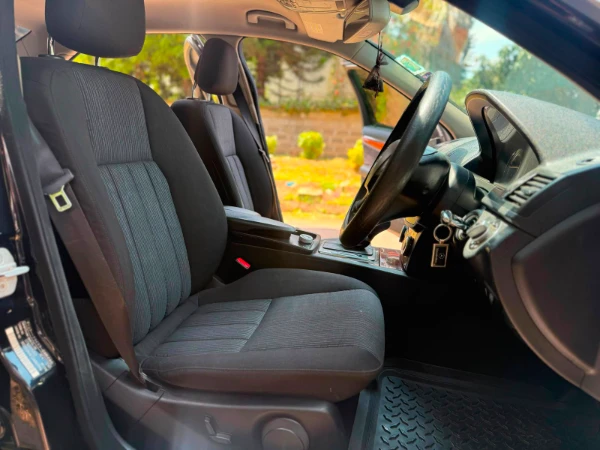 2009 Mercedes Benz C200