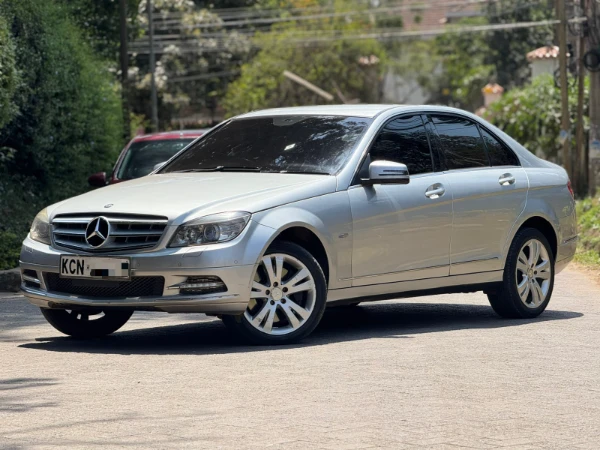 2010 Mercedes Benz C250