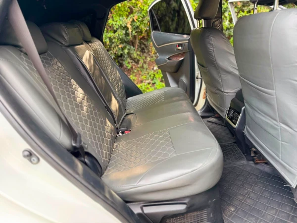 2015 Toyota Harrier Hybrid