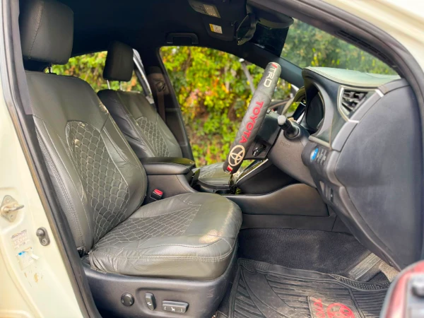 2015 Toyota Harrier Hybrid