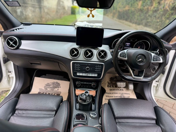 2019 Mercedes Benz CLA180 Sunroof