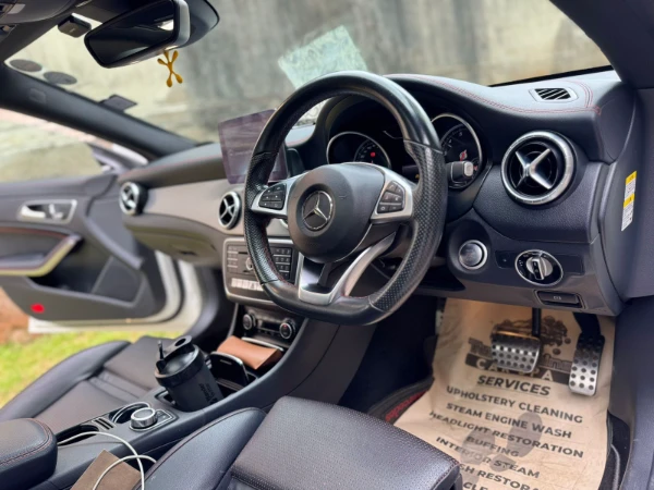 2019 Mercedes Benz CLA180 Sunroof