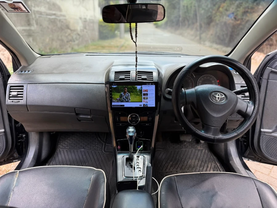 2013 Toyota Fielder 202