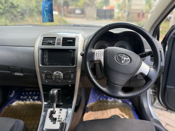 2011 Toyota Fielder