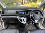 2014 Toyota Isis Platana